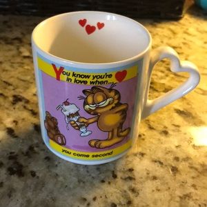 Vintage Valentines Garfield coffee cup